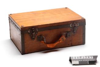 Lunch box