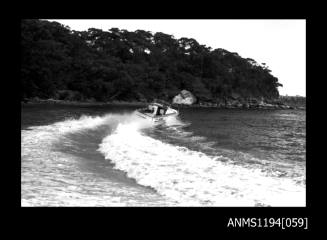 Manly Cove and Store Beach 1973, cruiser VEDETTE J demonstration