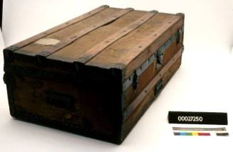 Steamer trunk