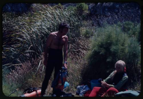 Valerie and Ron Taylor preparing for a dive