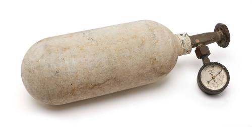 Oxygen cylinder converted into a scuba air tank