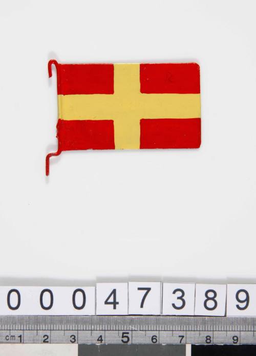 Code flag representing the letter R